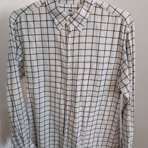 Uniqlo plaid shirts